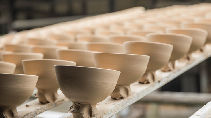 马家窑彩陶文化幼镇项目依附于马家窑文化陈迹，
是临洮沿洮文化产业带沉点项目，也是甘肃中原文化传承创新区沉点项目之一。