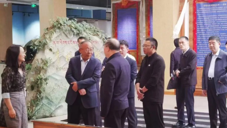 国度粮食和物资储蓄局刘焕鑫局长一行光临6966集团青稞参观调研